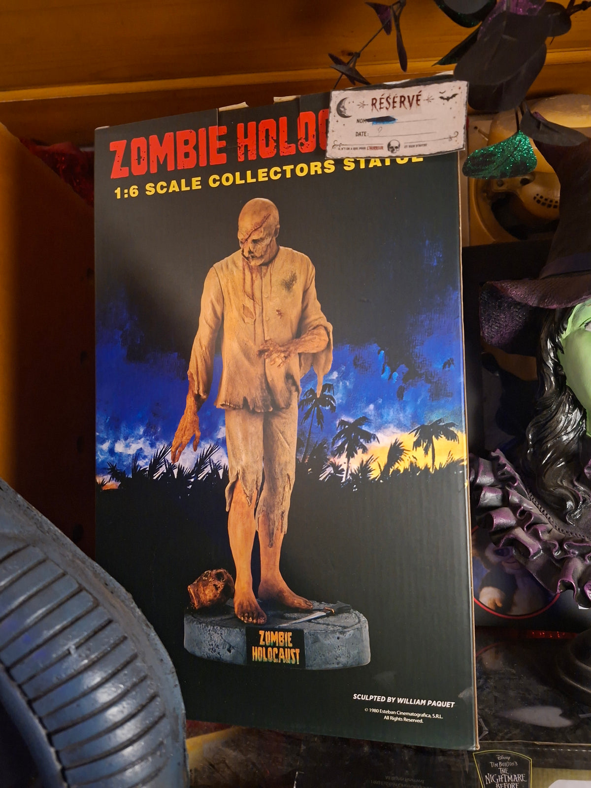Zombie holocaust statue