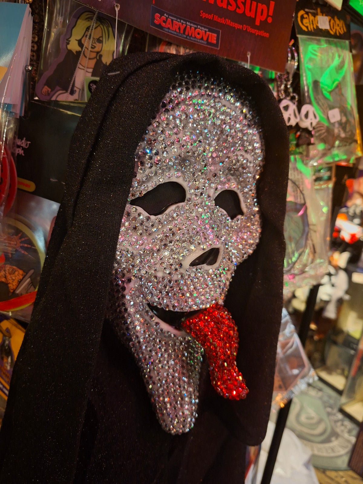 Scary movie wassup ! Masque bling