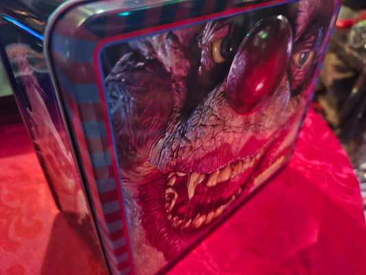 Box killer klown