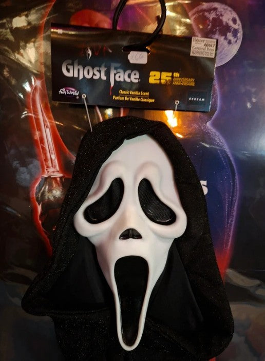 Masque Ghost Face edition 25ieme anniversaire
