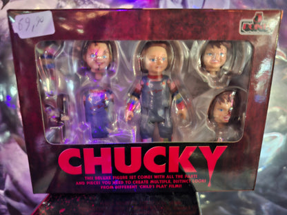 Deluxe figure set chucky