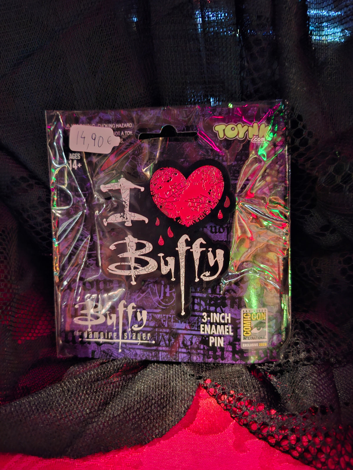 I Love Buffy pins