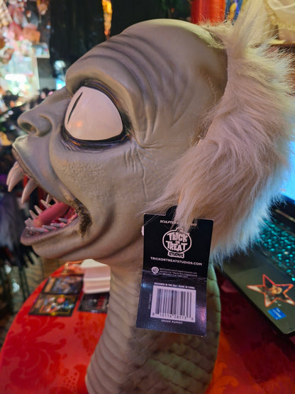 Beetlejuice monstre de la marque trick or treat studios