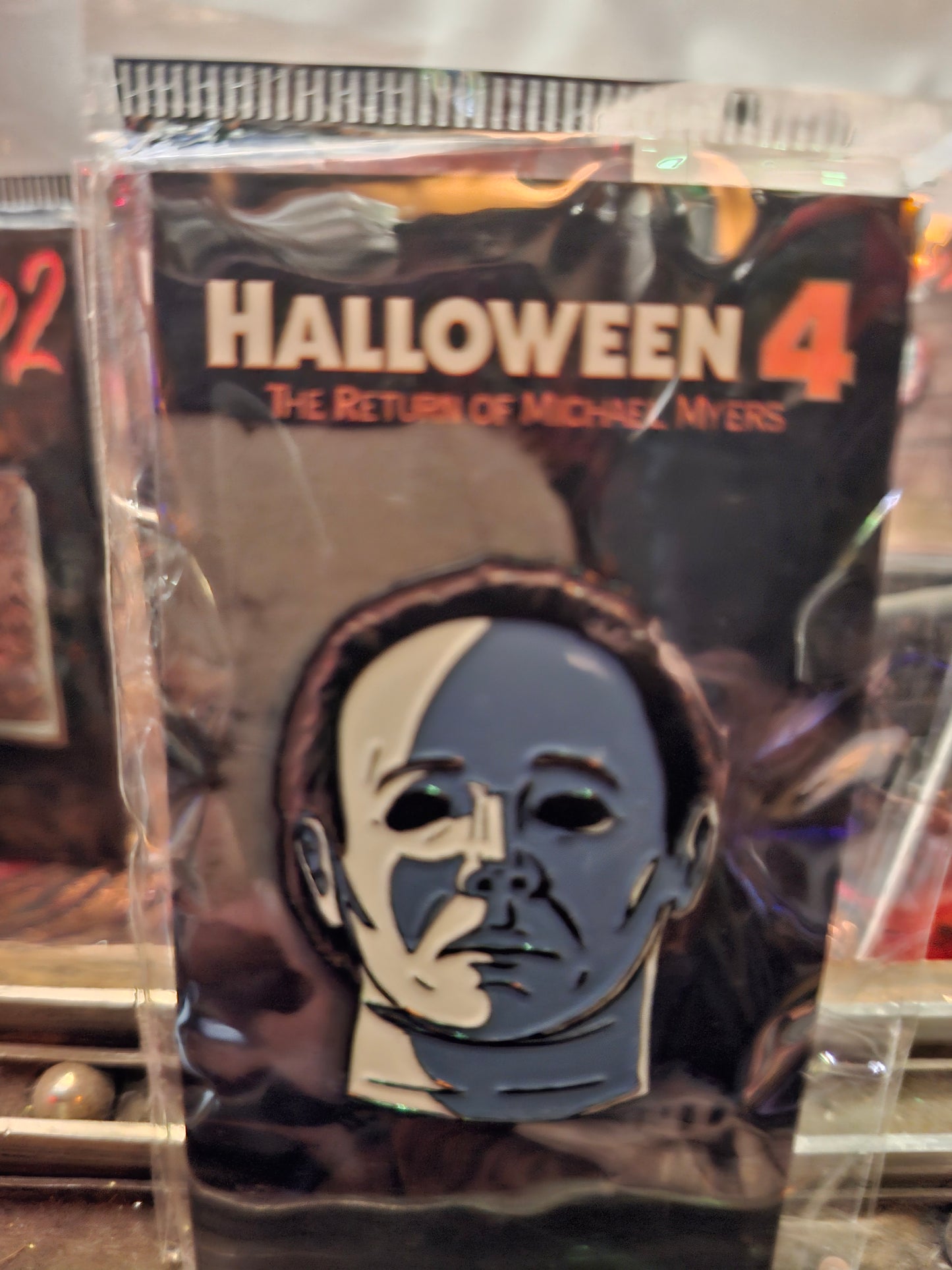 pin's Halloween 4